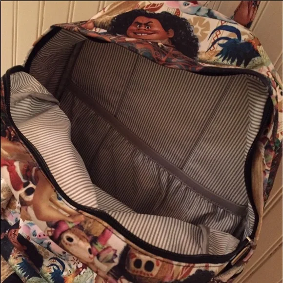 EXTREMELY RARE‼️ Loungefly Disney Moana Backpack with  display picture 2
